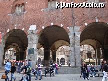 [P92] Palazzo della Ragione din Piazza dei Mercanti » foto by mariana.olaru
 - 
<span class="allrVoted glyphicon glyphicon-heart hidden" id="av327316"></span>
<a class="m-l-10 hidden" id="sv327316" onclick="voting_Foto_DelVot(,327316,3925)" role="button">șterge vot <span class="glyphicon glyphicon-remove"></span></a>
<a id="v9327316" class=" c-red"  onclick="voting_Foto_SetVot(327316)" role="button"><span class="glyphicon glyphicon-heart-empty"></span> <b>LIKE</b> = Votează poza</a> <img class="hidden"  id="f327316W9" src="/imagini/loader.gif" border="0" /><span class="AjErrMes hidden" id="e327316ErM"></span>