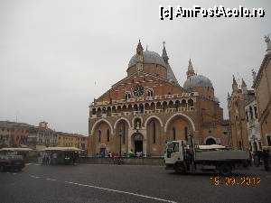 [P02] Italia - Padova - Basilica di Sant Antonio » foto by Diaura*
 - 
<span class="allrVoted glyphicon glyphicon-heart hidden" id="av377108"></span>
<a class="m-l-10 hidden" id="sv377108" onclick="voting_Foto_DelVot(,377108,3933)" role="button">șterge vot <span class="glyphicon glyphicon-remove"></span></a>
<a id="v9377108" class=" c-red"  onclick="voting_Foto_SetVot(377108)" role="button"><span class="glyphicon glyphicon-heart-empty"></span> <b>LIKE</b> = Votează poza</a> <img class="hidden"  id="f377108W9" src="/imagini/loader.gif" border="0" /><span class="AjErrMes hidden" id="e377108ErM"></span>