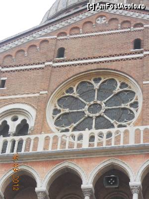 P05 [SEP-2012] Italia - Padova - detaliu de srhitectura la Basilica di Sant Antonio