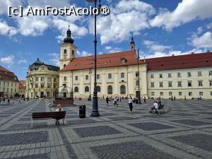[P13] Piața Mare » foto by Carmen Ion
 - 
<span class="allrVoted glyphicon glyphicon-heart hidden" id="av1513590"></span>
<a class="m-l-10 hidden" id="sv1513590" onclick="voting_Foto_DelVot(,1513590,3936)" role="button">șterge vot <span class="glyphicon glyphicon-remove"></span></a>
<a id="v91513590" class=" c-red"  onclick="voting_Foto_SetVot(1513590)" role="button"><span class="glyphicon glyphicon-heart-empty"></span> <b>LIKE</b> = Votează poza</a> <img class="hidden"  id="f1513590W9" src="/imagini/loader.gif" border="0" /><span class="AjErrMes hidden" id="e1513590ErM"></span>