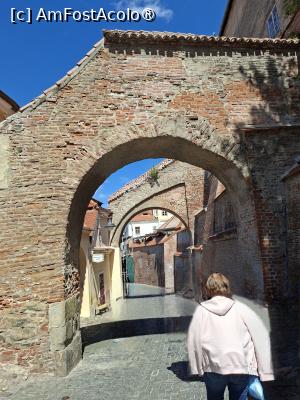 [P65] Pasajul scărilor » foto by Carmen Ion
 - 
<span class="allrVoted glyphicon glyphicon-heart hidden" id="av1513642"></span>
<a class="m-l-10 hidden" id="sv1513642" onclick="voting_Foto_DelVot(,1513642,3936)" role="button">șterge vot <span class="glyphicon glyphicon-remove"></span></a>
<a id="v91513642" class=" c-red"  onclick="voting_Foto_SetVot(1513642)" role="button"><span class="glyphicon glyphicon-heart-empty"></span> <b>LIKE</b> = Votează poza</a> <img class="hidden"  id="f1513642W9" src="/imagini/loader.gif" border="0" /><span class="AjErrMes hidden" id="e1513642ErM"></span>