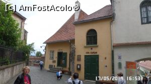 [P09] Sibiu. Casa Calfelor » foto by ungureanica
 - 
<span class="allrVoted glyphicon glyphicon-heart hidden" id="av1072598"></span>
<a class="m-l-10 hidden" id="sv1072598" onclick="voting_Foto_DelVot(,1072598,3936)" role="button">șterge vot <span class="glyphicon glyphicon-remove"></span></a>
<a id="v91072598" class=" c-red"  onclick="voting_Foto_SetVot(1072598)" role="button"><span class="glyphicon glyphicon-heart-empty"></span> <b>LIKE</b> = Votează poza</a> <img class="hidden"  id="f1072598W9" src="/imagini/loader.gif" border="0" /><span class="AjErrMes hidden" id="e1072598ErM"></span>