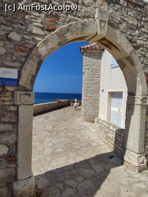 [P13] Novigrad/Cittanova; Porta a Marina » foto by crismis
 - 
<span class="allrVoted glyphicon glyphicon-heart hidden" id="av1352435"></span>
<a class="m-l-10 hidden" id="sv1352435" onclick="voting_Foto_DelVot(,1352435,3940)" role="button">șterge vot <span class="glyphicon glyphicon-remove"></span></a>
<a id="v91352435" class=" c-red"  onclick="voting_Foto_SetVot(1352435)" role="button"><span class="glyphicon glyphicon-heart-empty"></span> <b>LIKE</b> = Votează poza</a> <img class="hidden"  id="f1352435W9" src="/imagini/loader.gif" border="0" /><span class="AjErrMes hidden" id="e1352435ErM"></span>