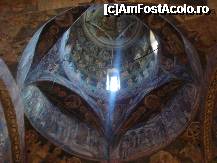 [P07] Cupola zugravita cu multe scene religioase din inteorul manastirii Voronet » foto by ileanaxperta*
 - 
<span class="allrVoted glyphicon glyphicon-heart hidden" id="av173675"></span>
<a class="m-l-10 hidden" id="sv173675" onclick="voting_Foto_DelVot(,173675,3950)" role="button">șterge vot <span class="glyphicon glyphicon-remove"></span></a>
<a id="v9173675" class=" c-red"  onclick="voting_Foto_SetVot(173675)" role="button"><span class="glyphicon glyphicon-heart-empty"></span> <b>LIKE</b> = Votează poza</a> <img class="hidden"  id="f173675W9" src="/imagini/loader.gif" border="0" /><span class="AjErrMes hidden" id="e173675ErM"></span>