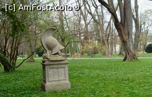 [P23] Monumente din Alter Friedhof Ulm » foto by Dragoș_MD
 - 
<span class="allrVoted glyphicon glyphicon-heart hidden" id="av943515"></span>
<a class="m-l-10 hidden" id="sv943515" onclick="voting_Foto_DelVot(,943515,3969)" role="button">șterge vot <span class="glyphicon glyphicon-remove"></span></a>
<a id="v9943515" class=" c-red"  onclick="voting_Foto_SetVot(943515)" role="button"><span class="glyphicon glyphicon-heart-empty"></span> <b>LIKE</b> = Votează poza</a> <img class="hidden"  id="f943515W9" src="/imagini/loader.gif" border="0" /><span class="AjErrMes hidden" id="e943515ErM"></span>