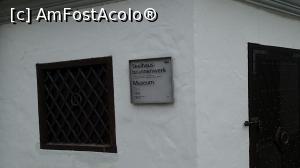 [P22] Seelhausbrunnenwerk, Muzeul Apei, intrarea » foto by Dragoș_MD
 - 
<span class="allrVoted glyphicon glyphicon-heart hidden" id="av944115"></span>
<a class="m-l-10 hidden" id="sv944115" onclick="voting_Foto_DelVot(,944115,3969)" role="button">șterge vot <span class="glyphicon glyphicon-remove"></span></a>
<a id="v9944115" class=" c-red"  onclick="voting_Foto_SetVot(944115)" role="button"><span class="glyphicon glyphicon-heart-empty"></span> <b>LIKE</b> = Votează poza</a> <img class="hidden"  id="f944115W9" src="/imagini/loader.gif" border="0" /><span class="AjErrMes hidden" id="e944115ErM"></span>