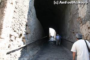 [P02] tunel Pompei » foto by crysss18
 - 
<span class="allrVoted glyphicon glyphicon-heart hidden" id="av539561"></span>
<a class="m-l-10 hidden" id="sv539561" onclick="voting_Foto_DelVot(,539561,3976)" role="button">șterge vot <span class="glyphicon glyphicon-remove"></span></a>
<a id="v9539561" class=" c-red"  onclick="voting_Foto_SetVot(539561)" role="button"><span class="glyphicon glyphicon-heart-empty"></span> <b>LIKE</b> = Votează poza</a> <img class="hidden"  id="f539561W9" src="/imagini/loader.gif" border="0" /><span class="AjErrMes hidden" id="e539561ErM"></span>