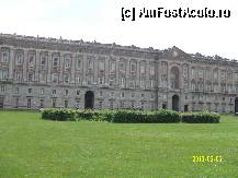 [P19] Palatul Regal Caserta ( Reggia), absolut uimitor! » foto by gipinel*
 - 
<span class="allrVoted glyphicon glyphicon-heart hidden" id="av320194"></span>
<a class="m-l-10 hidden" id="sv320194" onclick="voting_Foto_DelVot(,320194,3976)" role="button">șterge vot <span class="glyphicon glyphicon-remove"></span></a>
<a id="v9320194" class=" c-red"  onclick="voting_Foto_SetVot(320194)" role="button"><span class="glyphicon glyphicon-heart-empty"></span> <b>LIKE</b> = Votează poza</a> <img class="hidden"  id="f320194W9" src="/imagini/loader.gif" border="0" /><span class="AjErrMes hidden" id="e320194ErM"></span>