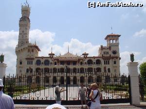 [P18] 18. Prima destinație în Alexandria este Palatul Regal Montazah. Nu se vizitează. Turnul din stânga îmi aduce vag aminte de castelul de la Dysneyland.  » foto by msnd
 - 
<span class="allrVoted glyphicon glyphicon-heart hidden" id="av527334"></span>
<a class="m-l-10 hidden" id="sv527334" onclick="voting_Foto_DelVot(,527334,3997)" role="button">șterge vot <span class="glyphicon glyphicon-remove"></span></a>
<a id="v9527334" class=" c-red"  onclick="voting_Foto_SetVot(527334)" role="button"><span class="glyphicon glyphicon-heart-empty"></span> <b>LIKE</b> = Votează poza</a> <img class="hidden"  id="f527334W9" src="/imagini/loader.gif" border="0" /><span class="AjErrMes hidden" id="e527334ErM"></span>