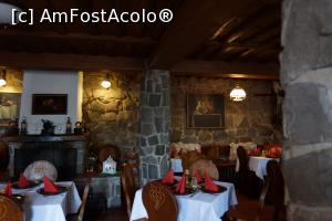 [P30] Restaurantul hotelului Fortuna Eco - interior.  » foto by Utube
 - 
<span class="allrVoted glyphicon glyphicon-heart hidden" id="av777193"></span>
<a class="m-l-10 hidden" id="sv777193" onclick="voting_Foto_DelVot(,777193,3998)" role="button">șterge vot <span class="glyphicon glyphicon-remove"></span></a>
<a id="v9777193" class=" c-red"  onclick="voting_Foto_SetVot(777193)" role="button"><span class="glyphicon glyphicon-heart-empty"></span> <b>LIKE</b> = Votează poza</a> <img class="hidden"  id="f777193W9" src="/imagini/loader.gif" border="0" /><span class="AjErrMes hidden" id="e777193ErM"></span>