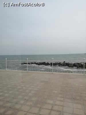 [P28] Marea neagră văzută de lângă cazino » foto by mmierla
 - 
<span class="allrVoted glyphicon glyphicon-heart hidden" id="av1523078"></span>
<a class="m-l-10 hidden" id="sv1523078" onclick="voting_Foto_DelVot(,1523078,4001)" role="button">șterge vot <span class="glyphicon glyphicon-remove"></span></a>
<a id="v91523078" class=" c-red"  onclick="voting_Foto_SetVot(1523078)" role="button"><span class="glyphicon glyphicon-heart-empty"></span> <b>LIKE</b> = Votează poza</a> <img class="hidden"  id="f1523078W9" src="/imagini/loader.gif" border="0" /><span class="AjErrMes hidden" id="e1523078ErM"></span>