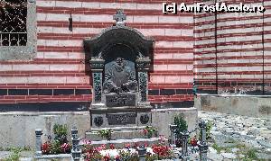 [P10] Monument funerar de la Mănăstirea Rila, Bulgaria.  » foto by traian.leuca †
 - 
<span class="allrVoted glyphicon glyphicon-heart hidden" id="av609071"></span>
<a class="m-l-10 hidden" id="sv609071" onclick="voting_Foto_DelVot(,609071,4002)" role="button">șterge vot <span class="glyphicon glyphicon-remove"></span></a>
<a id="v9609071" class=" c-red"  onclick="voting_Foto_SetVot(609071)" role="button"><span class="glyphicon glyphicon-heart-empty"></span> <b>LIKE</b> = Votează poza</a> <img class="hidden"  id="f609071W9" src="/imagini/loader.gif" border="0" /><span class="AjErrMes hidden" id="e609071ErM"></span>