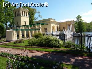 [P10] Peterhof - Insula - unul din pavilioanele ţarinelor » foto by Mury
 - 
<span class="allrVoted glyphicon glyphicon-heart hidden" id="av950618"></span>
<a class="m-l-10 hidden" id="sv950618" onclick="voting_Foto_DelVot(,950618,4057)" role="button">șterge vot <span class="glyphicon glyphicon-remove"></span></a>
<a id="v9950618" class=" c-red"  onclick="voting_Foto_SetVot(950618)" role="button"><span class="glyphicon glyphicon-heart-empty"></span> <b>LIKE</b> = Votează poza</a> <img class="hidden"  id="f950618W9" src="/imagini/loader.gif" border="0" /><span class="AjErrMes hidden" id="e950618ErM"></span>