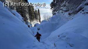 [P16] Spre Cascada Vanturis » foto by Mika
 - 
<span class="allrVoted glyphicon glyphicon-heart hidden" id="av1517270"></span>
<a class="m-l-10 hidden" id="sv1517270" onclick="voting_Foto_DelVot(,1517270,4076)" role="button">șterge vot <span class="glyphicon glyphicon-remove"></span></a>
<a id="v91517270" class=" c-red"  onclick="voting_Foto_SetVot(1517270)" role="button"><span class="glyphicon glyphicon-heart-empty"></span> <b>LIKE</b> = Votează poza</a> <img class="hidden"  id="f1517270W9" src="/imagini/loader.gif" border="0" /><span class="AjErrMes hidden" id="e1517270ErM"></span>