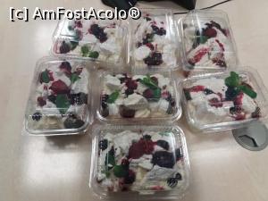 [P16] Asa arata masa noastra in ziua in care este Pavlova in meniu!  » foto by vulpe mihaela
 - 
<span class="allrVoted glyphicon glyphicon-heart hidden" id="av963544"></span>
<a class="m-l-10 hidden" id="sv963544" onclick="voting_Foto_DelVot(,963544,4083)" role="button">șterge vot <span class="glyphicon glyphicon-remove"></span></a>
<a id="v9963544" class=" c-red"  onclick="voting_Foto_SetVot(963544)" role="button"><span class="glyphicon glyphicon-heart-empty"></span> <b>LIKE</b> = Votează poza</a> <img class="hidden"  id="f963544W9" src="/imagini/loader.gif" border="0" /><span class="AjErrMes hidden" id="e963544ErM"></span>