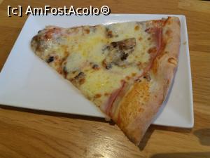 [P04] Felia de pizza » foto by vulpe mihaela
 - 
<span class="allrVoted glyphicon glyphicon-heart hidden" id="av1009692"></span>
<a class="m-l-10 hidden" id="sv1009692" onclick="voting_Foto_DelVot(,1009692,4083)" role="button">șterge vot <span class="glyphicon glyphicon-remove"></span></a>
<a id="v91009692" class=" c-red"  onclick="voting_Foto_SetVot(1009692)" role="button"><span class="glyphicon glyphicon-heart-empty"></span> <b>LIKE</b> = Votează poza</a> <img class="hidden"  id="f1009692W9" src="/imagini/loader.gif" border="0" /><span class="AjErrMes hidden" id="e1009692ErM"></span>