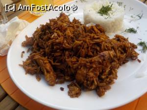 [P21] Arroz chaufa. Pui cu orez.  » foto by Zoazore
 - 
<span class="allrVoted glyphicon glyphicon-heart hidden" id="av1003439"></span>
<a class="m-l-10 hidden" id="sv1003439" onclick="voting_Foto_DelVot(,1003439,4083)" role="button">șterge vot <span class="glyphicon glyphicon-remove"></span></a>
<a id="v91003439" class=" c-red"  onclick="voting_Foto_SetVot(1003439)" role="button"><span class="glyphicon glyphicon-heart-empty"></span> <b>LIKE</b> = Votează poza</a> <img class="hidden"  id="f1003439W9" src="/imagini/loader.gif" border="0" /><span class="AjErrMes hidden" id="e1003439ErM"></span>