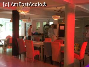 [P20] Restaurant Belmondo, Soseaua Nordului-se fac ultimele aranjamente si chiar si cabina foto e pe pozitie » foto by mishu
 - 
<span class="allrVoted glyphicon glyphicon-heart hidden" id="av962269"></span>
<a class="m-l-10 hidden" id="sv962269" onclick="voting_Foto_DelVot(,962269,4083)" role="button">șterge vot <span class="glyphicon glyphicon-remove"></span></a>
<a id="v9962269" class=" c-red"  onclick="voting_Foto_SetVot(962269)" role="button"><span class="glyphicon glyphicon-heart-empty"></span> <b>LIKE</b> = Votează poza</a> <img class="hidden"  id="f962269W9" src="/imagini/loader.gif" border="0" /><span class="AjErrMes hidden" id="e962269ErM"></span>