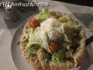 [P22] Restaurant -Pizzerie Garlic - Si salata Caesar arata bine » foto by mishu
 - 
<span class="allrVoted glyphicon glyphicon-heart hidden" id="av1026271"></span>
<a class="m-l-10 hidden" id="sv1026271" onclick="voting_Foto_DelVot(,1026271,4083)" role="button">șterge vot <span class="glyphicon glyphicon-remove"></span></a>
<a id="v91026271" class=" c-red"  onclick="voting_Foto_SetVot(1026271)" role="button"><span class="glyphicon glyphicon-heart-empty"></span> <b>LIKE</b> = Votează poza</a> <img class="hidden"  id="f1026271W9" src="/imagini/loader.gif" border="0" /><span class="AjErrMes hidden" id="e1026271ErM"></span>