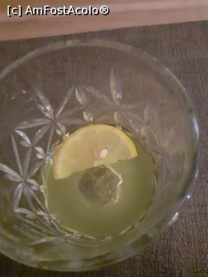 [P22] 22. Limoncello cu gheață.  » foto by doinafil
 - 
<span class="allrVoted glyphicon glyphicon-heart hidden" id="av1093504"></span>
<a class="m-l-10 hidden" id="sv1093504" onclick="voting_Foto_DelVot(,1093504,4083)" role="button">șterge vot <span class="glyphicon glyphicon-remove"></span></a>
<a id="v91093504" class=" c-red"  onclick="voting_Foto_SetVot(1093504)" role="button"><span class="glyphicon glyphicon-heart-empty"></span> <b>LIKE</b> = Votează poza</a> <img class="hidden"  id="f1093504W9" src="/imagini/loader.gif" border="0" /><span class="AjErrMes hidden" id="e1093504ErM"></span>