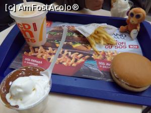 [P11] McDonald's - Gara de Nord - Bucuresti,  » foto by danaeldreny*
 - 
<span class="allrVoted glyphicon glyphicon-heart hidden" id="av850674"></span>
<a class="m-l-10 hidden" id="sv850674" onclick="voting_Foto_DelVot(,850674,4083)" role="button">șterge vot <span class="glyphicon glyphicon-remove"></span></a>
<a id="v9850674" class=" c-red"  onclick="voting_Foto_SetVot(850674)" role="button"><span class="glyphicon glyphicon-heart-empty"></span> <b>LIKE</b> = Votează poza</a> <img class="hidden"  id="f850674W9" src="/imagini/loader.gif" border="0" /><span class="AjErrMes hidden" id="e850674ErM"></span>