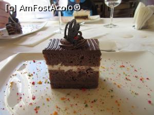 [P21] Bucăţile de tort delicioase dar mici » foto by Michi
 - 
<span class="allrVoted glyphicon glyphicon-heart hidden" id="av1143557"></span>
<a class="m-l-10 hidden" id="sv1143557" onclick="voting_Foto_DelVot(,1143557,4083)" role="button">șterge vot <span class="glyphicon glyphicon-remove"></span></a>
<a id="v91143557" class=" c-red"  onclick="voting_Foto_SetVot(1143557)" role="button"><span class="glyphicon glyphicon-heart-empty"></span> <b>LIKE</b> = Votează poza</a> <img class="hidden"  id="f1143557W9" src="/imagini/loader.gif" border="0" /><span class="AjErrMes hidden" id="e1143557ErM"></span>