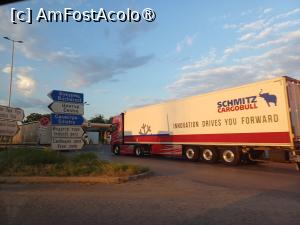 [P02] Spre „Bucharest”... » foto by tata123 🔱
 - 
<span class="allrVoted glyphicon glyphicon-heart hidden" id="av1489095"></span>
<a class="m-l-10 hidden" id="sv1489095" onclick="voting_Foto_DelVot(,1489095,4090)" role="button">șterge vot <span class="glyphicon glyphicon-remove"></span></a>
<a id="v91489095" class=" c-red"  onclick="voting_Foto_SetVot(1489095)" role="button"><span class="glyphicon glyphicon-heart-empty"></span> <b>LIKE</b> = Votează poza</a> <img class="hidden"  id="f1489095W9" src="/imagini/loader.gif" border="0" /><span class="AjErrMes hidden" id="e1489095ErM"></span>
