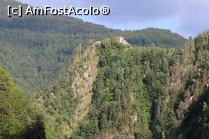 [P44] Cetatea Poenari văzută dinspre nord, la întoarcere de la Bâlea Lac, o ultimă privire.... » foto by mprofeanu
 - 
<span class="allrVoted glyphicon glyphicon-heart hidden" id="av1171568"></span>
<a class="m-l-10 hidden" id="sv1171568" onclick="voting_Foto_DelVot(,1171568,4095)" role="button">șterge vot <span class="glyphicon glyphicon-remove"></span></a>
<a id="v91171568" class=" c-red"  onclick="voting_Foto_SetVot(1171568)" role="button"><span class="glyphicon glyphicon-heart-empty"></span> <b>LIKE</b> = Votează poza</a> <img class="hidden"  id="f1171568W9" src="/imagini/loader.gif" border="0" /><span class="AjErrMes hidden" id="e1171568ErM"></span>