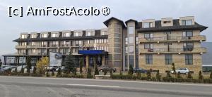 [P01] Gura Humorului - Hotel Restaurant 'Club Bucovina'. » foto by iulianic
 - 
<span class="allrVoted glyphicon glyphicon-heart hidden" id="av1479642"></span>
<a class="m-l-10 hidden" id="sv1479642" onclick="voting_Foto_DelVot(,1479642,4108)" role="button">șterge vot <span class="glyphicon glyphicon-remove"></span></a>
<a id="v91479642" class=" c-red"  onclick="voting_Foto_SetVot(1479642)" role="button"><span class="glyphicon glyphicon-heart-empty"></span> <b>LIKE</b> = Votează poza</a> <img class="hidden"  id="f1479642W9" src="/imagini/loader.gif" border="0" /><span class="AjErrMes hidden" id="e1479642ErM"></span>