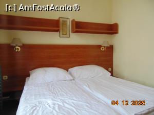 [P03] interior camera hotel Millennium » foto by Yolanda
 - 
<span class="allrVoted glyphicon glyphicon-heart hidden" id="av1511332"></span>
<a class="m-l-10 hidden" id="sv1511332" onclick="voting_Foto_DelVot(,1511332,4150)" role="button">șterge vot <span class="glyphicon glyphicon-remove"></span></a>
<a id="v91511332" class=" c-red"  onclick="voting_Foto_SetVot(1511332)" role="button"><span class="glyphicon glyphicon-heart-empty"></span> <b>LIKE</b> = Votează poza</a> <img class="hidden"  id="f1511332W9" src="/imagini/loader.gif" border="0" /><span class="AjErrMes hidden" id="e1511332ErM"></span>