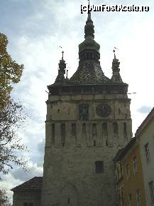 [P01] Sighisoara - Turnul cu ceas. » foto by iulianic
 - 
<span class="allrVoted glyphicon glyphicon-heart hidden" id="av273948"></span>
<a class="m-l-10 hidden" id="sv273948" onclick="voting_Foto_DelVot(,273948,4175)" role="button">șterge vot <span class="glyphicon glyphicon-remove"></span></a>
<a id="v9273948" class=" c-red"  onclick="voting_Foto_SetVot(273948)" role="button"><span class="glyphicon glyphicon-heart-empty"></span> <b>LIKE</b> = Votează poza</a> <img class="hidden"  id="f273948W9" src="/imagini/loader.gif" border="0" /><span class="AjErrMes hidden" id="e273948ErM"></span>