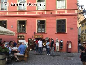 [P04] Sighisoara - suntem in Piata Cetatii » foto by mishu
 - 
<span class="allrVoted glyphicon glyphicon-heart hidden" id="av912871"></span>
<a class="m-l-10 hidden" id="sv912871" onclick="voting_Foto_DelVot(,912871,4175)" role="button">șterge vot <span class="glyphicon glyphicon-remove"></span></a>
<a id="v9912871" class=" c-red"  onclick="voting_Foto_SetVot(912871)" role="button"><span class="glyphicon glyphicon-heart-empty"></span> <b>LIKE</b> = Votează poza</a> <img class="hidden"  id="f912871W9" src="/imagini/loader.gif" border="0" /><span class="AjErrMes hidden" id="e912871ErM"></span>