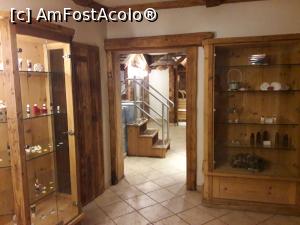 [P16] La etajul 1 - intrarea în centrul Spa » foto by silvia tudoran
 - 
<span class="allrVoted glyphicon glyphicon-heart hidden" id="av1154198"></span>
<a class="m-l-10 hidden" id="sv1154198" onclick="voting_Foto_DelVot(,1154198,4223)" role="button">șterge vot <span class="glyphicon glyphicon-remove"></span></a>
<a id="v91154198" class=" c-red"  onclick="voting_Foto_SetVot(1154198)" role="button"><span class="glyphicon glyphicon-heart-empty"></span> <b>LIKE</b> = Votează poza</a> <img class="hidden"  id="f1154198W9" src="/imagini/loader.gif" border="0" /><span class="AjErrMes hidden" id="e1154198ErM"></span>