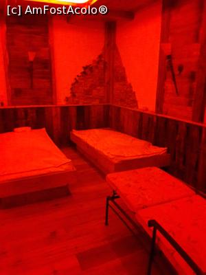 [P18] Camera de relaxare - paturile cu apă » foto by silvia tudoran
 - 
<span class="allrVoted glyphicon glyphicon-heart hidden" id="av1154200"></span>
<a class="m-l-10 hidden" id="sv1154200" onclick="voting_Foto_DelVot(,1154200,4223)" role="button">șterge vot <span class="glyphicon glyphicon-remove"></span></a>
<a id="v91154200" class=" c-red"  onclick="voting_Foto_SetVot(1154200)" role="button"><span class="glyphicon glyphicon-heart-empty"></span> <b>LIKE</b> = Votează poza</a> <img class="hidden"  id="f1154200W9" src="/imagini/loader.gif" border="0" /><span class="AjErrMes hidden" id="e1154200ErM"></span>