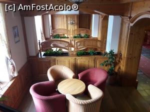 [P20] Spațiul comun- în lobby » foto by silvia tudoran
 - 
<span class="allrVoted glyphicon glyphicon-heart hidden" id="av1154202"></span>
<a class="m-l-10 hidden" id="sv1154202" onclick="voting_Foto_DelVot(,1154202,4223)" role="button">șterge vot <span class="glyphicon glyphicon-remove"></span></a>
<a id="v91154202" class=" c-red"  onclick="voting_Foto_SetVot(1154202)" role="button"><span class="glyphicon glyphicon-heart-empty"></span> <b>LIKE</b> = Votează poza</a> <img class="hidden"  id="f1154202W9" src="/imagini/loader.gif" border="0" /><span class="AjErrMes hidden" id="e1154202ErM"></span>