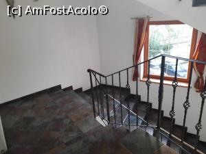 [P26] scările dintre etaje - spațiu comun foarte curat » foto by silvia tudoran
 - 
<span class="allrVoted glyphicon glyphicon-heart hidden" id="av1154492"></span>
<a class="m-l-10 hidden" id="sv1154492" onclick="voting_Foto_DelVot(,1154492,4223)" role="button">șterge vot <span class="glyphicon glyphicon-remove"></span></a>
<a id="v91154492" class=" c-red"  onclick="voting_Foto_SetVot(1154492)" role="button"><span class="glyphicon glyphicon-heart-empty"></span> <b>LIKE</b> = Votează poza</a> <img class="hidden"  id="f1154492W9" src="/imagini/loader.gif" border="0" /><span class="AjErrMes hidden" id="e1154492ErM"></span>