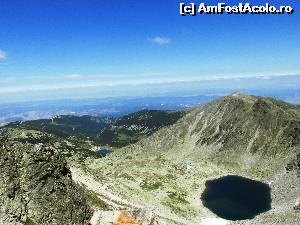 [P18] Refugiul Everest, pe langa care am trecut la urcare. 'Lacul Inghetat' de langa rafugiu. se observa in departare, pe fundal si drumul forestier pe care ajungi de la telegondola la Cabana Musala » foto by Testosu'
 - 
<span class="allrVoted glyphicon glyphicon-heart hidden" id="av663180"></span>
<a class="m-l-10 hidden" id="sv663180" onclick="voting_Foto_DelVot(,663180,4254)" role="button">șterge vot <span class="glyphicon glyphicon-remove"></span></a>
<a id="v9663180" class=" c-red"  onclick="voting_Foto_SetVot(663180)" role="button"><span class="glyphicon glyphicon-heart-empty"></span> <b>LIKE</b> = Votează poza</a> <img class="hidden"  id="f663180W9" src="/imagini/loader.gif" border="0" /><span class="AjErrMes hidden" id="e663180ErM"></span>