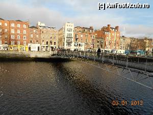 [P13] Dublin - raul Liffey cu Milennium Bridge » foto by Diaura*
 - 
<span class="allrVoted glyphicon glyphicon-heart hidden" id="av393283"></span>
<a class="m-l-10 hidden" id="sv393283" onclick="voting_Foto_DelVot(,393283,4261)" role="button">șterge vot <span class="glyphicon glyphicon-remove"></span></a>
<a id="v9393283" class=" c-red"  onclick="voting_Foto_SetVot(393283)" role="button"><span class="glyphicon glyphicon-heart-empty"></span> <b>LIKE</b> = Votează poza</a> <img class="hidden"  id="f393283W9" src="/imagini/loader.gif" border="0" /><span class="AjErrMes hidden" id="e393283ErM"></span>