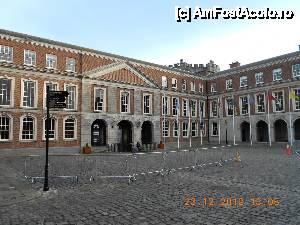 [P04] Dublin Castle, o parte din Upper Castel Yards » foto by Diaura*
 - 
<span class="allrVoted glyphicon glyphicon-heart hidden" id="av397421"></span>
<a class="m-l-10 hidden" id="sv397421" onclick="voting_Foto_DelVot(,397421,4261)" role="button">șterge vot <span class="glyphicon glyphicon-remove"></span></a>
<a id="v9397421" class=" c-red"  onclick="voting_Foto_SetVot(397421)" role="button"><span class="glyphicon glyphicon-heart-empty"></span> <b>LIKE</b> = Votează poza</a> <img class="hidden"  id="f397421W9" src="/imagini/loader.gif" border="0" /><span class="AjErrMes hidden" id="e397421ErM"></span>