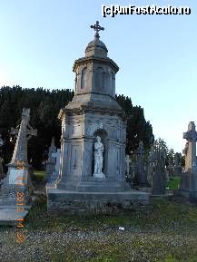 [P21] Dublin - Glasnevin Cemetery & Glasnevin Museum » foto by Diaura*
 - 
<span class="allrVoted glyphicon glyphicon-heart hidden" id="av398587"></span>
<a class="m-l-10 hidden" id="sv398587" onclick="voting_Foto_DelVot(,398587,4261)" role="button">șterge vot <span class="glyphicon glyphicon-remove"></span></a>
<a id="v9398587" class=" c-red"  onclick="voting_Foto_SetVot(398587)" role="button"><span class="glyphicon glyphicon-heart-empty"></span> <b>LIKE</b> = Votează poza</a> <img class="hidden"  id="f398587W9" src="/imagini/loader.gif" border="0" /><span class="AjErrMes hidden" id="e398587ErM"></span>