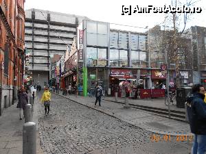 [P03] Dublin - Temple Bar » foto by Diaura*
 - 
<span class="allrVoted glyphicon glyphicon-heart hidden" id="av413110"></span>
<a class="m-l-10 hidden" id="sv413110" onclick="voting_Foto_DelVot(,413110,4261)" role="button">șterge vot <span class="glyphicon glyphicon-remove"></span></a>
<a id="v9413110" class=" c-red"  onclick="voting_Foto_SetVot(413110)" role="button"><span class="glyphicon glyphicon-heart-empty"></span> <b>LIKE</b> = Votează poza</a> <img class="hidden"  id="f413110W9" src="/imagini/loader.gif" border="0" /><span class="AjErrMes hidden" id="e413110ErM"></span>