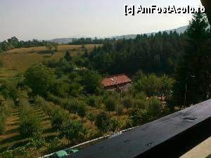 [P04] panorama din balcon (camera cu vedere spre oras, au si camere cu vedere spre padure)  » foto by dr_negrea2002
 - 
<span class="allrVoted glyphicon glyphicon-heart hidden" id="av347552"></span>
<a class="m-l-10 hidden" id="sv347552" onclick="voting_Foto_DelVot(,347552,4273)" role="button">șterge vot <span class="glyphicon glyphicon-remove"></span></a>
<a id="v9347552" class=" c-red"  onclick="voting_Foto_SetVot(347552)" role="button"><span class="glyphicon glyphicon-heart-empty"></span> <b>LIKE</b> = Votează poza</a> <img class="hidden"  id="f347552W9" src="/imagini/loader.gif" border="0" /><span class="AjErrMes hidden" id="e347552ErM"></span>