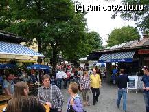 [P13] Viktualienmarkt » foto by DanCld
 - 
<span class="allrVoted glyphicon glyphicon-heart hidden" id="av222392"></span>
<a class="m-l-10 hidden" id="sv222392" onclick="voting_Foto_DelVot(,222392,4310)" role="button">șterge vot <span class="glyphicon glyphicon-remove"></span></a>
<a id="v9222392" class=" c-red"  onclick="voting_Foto_SetVot(222392)" role="button"><span class="glyphicon glyphicon-heart-empty"></span> <b>LIKE</b> = Votează poza</a> <img class="hidden"  id="f222392W9" src="/imagini/loader.gif" border="0" /><span class="AjErrMes hidden" id="e222392ErM"></span>