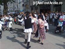 [P07] Romani in Marienplatz, Munchen » foto by lotty_56
 - 
<span class="allrVoted glyphicon glyphicon-heart hidden" id="av383121"></span>
<a class="m-l-10 hidden" id="sv383121" onclick="voting_Foto_DelVot(,383121,4310)" role="button">șterge vot <span class="glyphicon glyphicon-remove"></span></a>
<a id="v9383121" class=" c-red"  onclick="voting_Foto_SetVot(383121)" role="button"><span class="glyphicon glyphicon-heart-empty"></span> <b>LIKE</b> = Votează poza</a> <img class="hidden"  id="f383121W9" src="/imagini/loader.gif" border="0" /><span class="AjErrMes hidden" id="e383121ErM"></span>