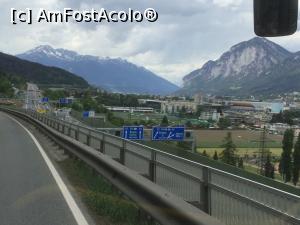 [P41] Innsbruck - Se vede autostrada care merge in Italia » foto by mishu
 - 
<span class="allrVoted glyphicon glyphicon-heart hidden" id="av981793"></span>
<a class="m-l-10 hidden" id="sv981793" onclick="voting_Foto_DelVot(,981793,4343)" role="button">șterge vot <span class="glyphicon glyphicon-remove"></span></a>
<a id="v9981793" class=" c-red"  onclick="voting_Foto_SetVot(981793)" role="button"><span class="glyphicon glyphicon-heart-empty"></span> <b>LIKE</b> = Votează poza</a> <img class="hidden"  id="f981793W9" src="/imagini/loader.gif" border="0" /><span class="AjErrMes hidden" id="e981793ErM"></span>