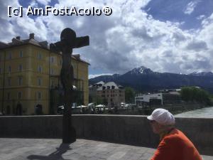 [P58] Innsbruck - Statuia lui Isus de care va povesteam » foto by mishu
 - 
<span class="allrVoted glyphicon glyphicon-heart hidden" id="av981810"></span>
<a class="m-l-10 hidden" id="sv981810" onclick="voting_Foto_DelVot(,981810,4343)" role="button">șterge vot <span class="glyphicon glyphicon-remove"></span></a>
<a id="v9981810" class=" c-red"  onclick="voting_Foto_SetVot(981810)" role="button"><span class="glyphicon glyphicon-heart-empty"></span> <b>LIKE</b> = Votează poza</a> <img class="hidden"  id="f981810W9" src="/imagini/loader.gif" border="0" /><span class="AjErrMes hidden" id="e981810ErM"></span>