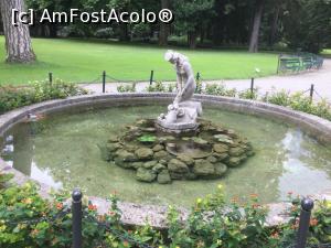 [P33] Hofburg Garden - Oare cine se va transforma, printesa sau broscoiul?  » foto by mishu
 - 
<span class="allrVoted glyphicon glyphicon-heart hidden" id="av991559"></span>
<a class="m-l-10 hidden" id="sv991559" onclick="voting_Foto_DelVot(,991559,4343)" role="button">șterge vot <span class="glyphicon glyphicon-remove"></span></a>
<a id="v9991559" class=" c-red"  onclick="voting_Foto_SetVot(991559)" role="button"><span class="glyphicon glyphicon-heart-empty"></span> <b>LIKE</b> = Votează poza</a> <img class="hidden"  id="f991559W9" src="/imagini/loader.gif" border="0" /><span class="AjErrMes hidden" id="e991559ErM"></span>