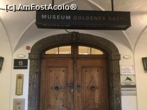 [P37] Innsbruck - Muzeul Acoperisul de Aur iar in dreapta se afla afisul care ne interzice accesul pana in ianuarie » foto by mishu
 - 
<span class="allrVoted glyphicon glyphicon-heart hidden" id="av1035816"></span>
<a class="m-l-10 hidden" id="sv1035816" onclick="voting_Foto_DelVot(,1035816,4343)" role="button">șterge vot <span class="glyphicon glyphicon-remove"></span></a>
<a id="v91035816" class=" c-red"  onclick="voting_Foto_SetVot(1035816)" role="button"><span class="glyphicon glyphicon-heart-empty"></span> <b>LIKE</b> = Votează poza</a> <img class="hidden"  id="f1035816W9" src="/imagini/loader.gif" border="0" /><span class="AjErrMes hidden" id="e1035816ErM"></span>