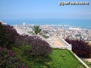 [P71] Haifa - Grădinile Bahá'í, vedere din zona Balconului Yefe Nof » foto by mariana.olaru
 - 
<span class="allrVoted glyphicon glyphicon-heart hidden" id="av628751"></span>
<a class="m-l-10 hidden" id="sv628751" onclick="voting_Foto_DelVot(,628751,4368)" role="button">șterge vot <span class="glyphicon glyphicon-remove"></span></a>
<a id="v9628751" class=" c-red"  onclick="voting_Foto_SetVot(628751)" role="button"><span class="glyphicon glyphicon-heart-empty"></span> <b>LIKE</b> = Votează poza</a> <img class="hidden"  id="f628751W9" src="/imagini/loader.gif" border="0" /><span class="AjErrMes hidden" id="e628751ErM"></span>