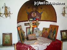 [P13] interior din locul unde se pun lumanari din biserica din Sarti » foto by sandu.53
 - 
<span class="allrVoted glyphicon glyphicon-heart hidden" id="av144162"></span>
<a class="m-l-10 hidden" id="sv144162" onclick="voting_Foto_DelVot(,144162,4378)" role="button">șterge vot <span class="glyphicon glyphicon-remove"></span></a>
<a id="v9144162" class=" c-red"  onclick="voting_Foto_SetVot(144162)" role="button"><span class="glyphicon glyphicon-heart-empty"></span> <b>LIKE</b> = Votează poza</a> <img class="hidden"  id="f144162W9" src="/imagini/loader.gif" border="0" /><span class="AjErrMes hidden" id="e144162ErM"></span>